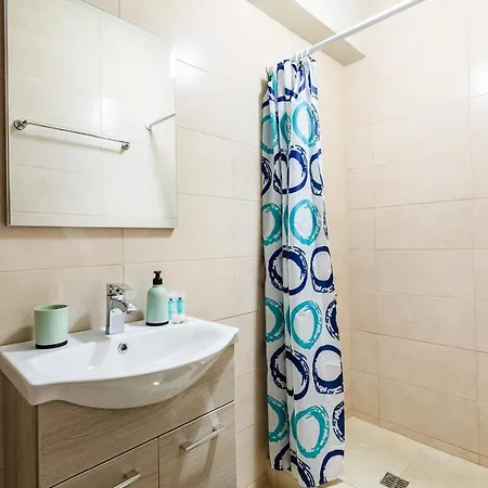 Ino Cozy Flat, Next To The Beach *